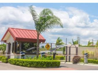 VENTA DE CASA AMUEBLADA, ALAJUELA, LA GUÁCIMA, JARDIN REAL