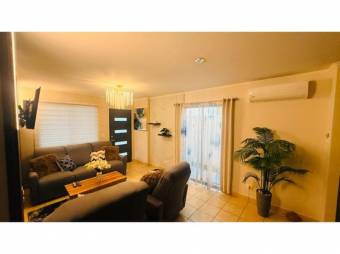 VENTA DE CASA AMUEBLADA, ALAJUELA, LA GUÁCIMA, JARDIN REAL