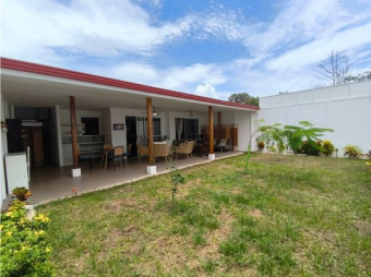VENTA DE CASA AMUEBLADA, PUNTARENAS, BEJUCO, CONDOMINIO MÁLAGA