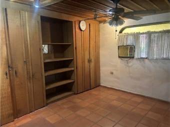 VENTA DE QUINTA CON CASA SEMI-AMUEBLADA Y APTO, ALAJUELA, SAN MATEO