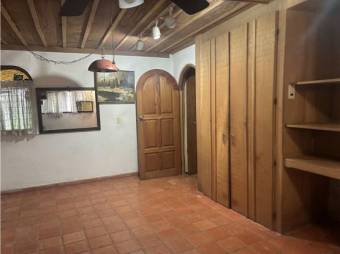 VENTA DE QUINTA CON CASA SEMI-AMUEBLADA Y APTO, ALAJUELA, SAN MATEO
