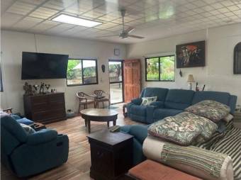 VENTA DE QUINTA CON CASA SEMI-AMUEBLADA Y APTO, ALAJUELA, SAN MATEO