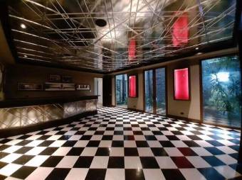 Venta de mansión de ultra lujo con piscina, cine y cava #26-1357 GS