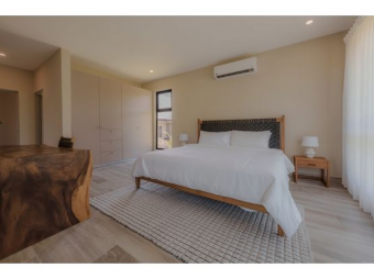 VENTA DE TOWNHOUSE PISICNA, PUNTARENAS, JACÓ, PLAYA HERMOSA