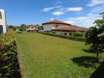 Se vende lote en La Guacima Alajuela 26-328