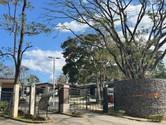 Se vende lote en La Garita Alajuela 26-1256
