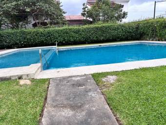 Se vende lote en La Guacima Alajuela 26-565