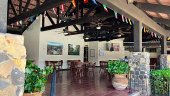 Se vende lote en La Guacima Alajuela 27-102