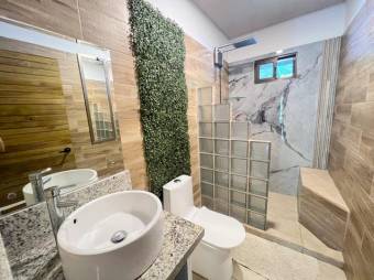 Venta de Casa AMUEBLADA en Osa Bahía-Ballena. RAH 27-594