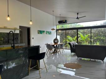 Venta de Casa AMUEBLADA en Osa Bahía-Ballena. RAH 27-594