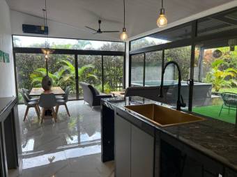 Venta de Casa AMUEBLADA en Osa Bahía-Ballena. RAH 27-594
