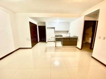 Se alquila apartamento en Hatillo San José 27-668