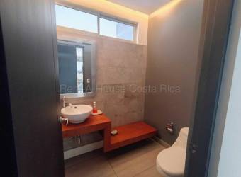 Se vende casa en Alajuela Centro 27-650