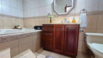 Se vende casa en Vásquez de Coronado San José 27-651