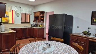Se vende casa en Vásquez de Coronado San José 27-651