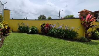 Se vende casa en Vásquez de Coronado San José 27-651