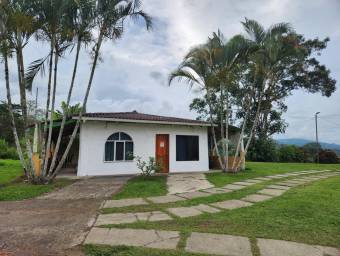 Se vende lote en Paraíso Cartago 27-670