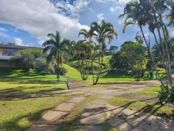 Se vende lote en Paraíso Cartago 27-670