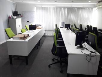 Venta de edificio comercial y habitacional con uso mixto en Curridabat #26-77 GS