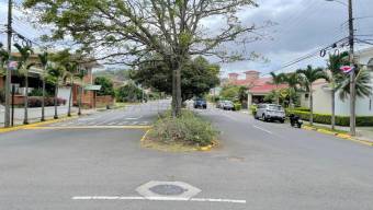 Venta de Casa en Ulloa-Heredia. RAH 27-623