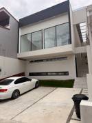 Se alquila apartamento en Ulloa Heredia 27-637