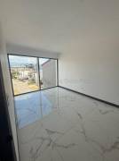 Se alquila apartamento en Ulloa Heredia 27-637