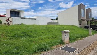 Se vende lote en El Coyol Alajuela 27-573