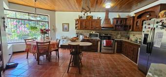 Venta de Hermoso Lote  CASA en Desamparados-San Miguel. RAH 26-1583
