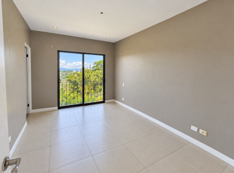Two-story house for sale in a gated community in Lagunilla, Ulloa, Heredia. Bank-owned property. Two-story house for sale in a gated community in Lagunilla, Ulloa, Heredia. Bank-owned property.
