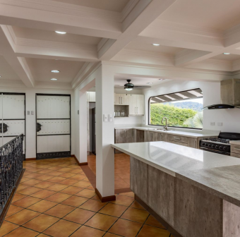 FOR SALE Luxury Mansion Estate in San Antonio de Escazú with Two Independent Residences and Resort S