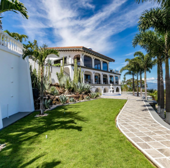 FOR SALE Luxury Mansion Estate in San Antonio de Escazú with Two Independent Residences and Resort S
