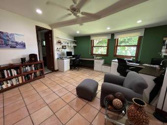 Venta de casa rodeada de naturaleza en amplio terreno #26-200 GS