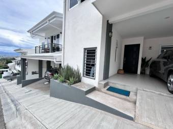 Venta de Casa en Santa Ana, San José. RAH 27-588