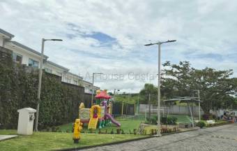 Venta de Casa en Santo Domingo-Santo Tomas. RAH 27-586
