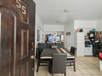 Venta de Acogedor Apartamento en Tibás-Cinco Esquinas. RAH 27-699