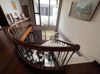 Venta de Casa en el Centro de Alajuela. RAH 27-682