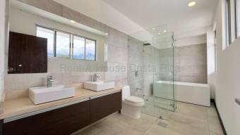 Venta de PENTHOUSE en San Rafael de Escazú. RAH 27-698