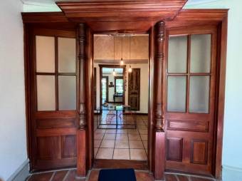 Venta de Casa en Brasil de Santa Ana. RAH 27-687