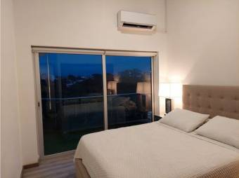 ALQUILER DE PENTHOUSE, RHOMOSER, CONDOMINIO PARADISUS