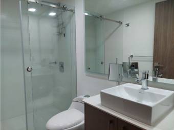 ALQUILER DE PENTHOUSE, RHOMOSER, CONDOMINIO PARADISUS