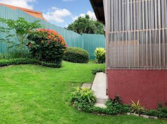Venta de Lote  2 Casas en San Rafael Arriba de Desamparados. RAH 27-701 Oportunidad Única  