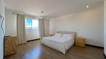 Venta de PENTHOUSE AMUEBLADO en San Rafael de Escazú. RAH 27-702