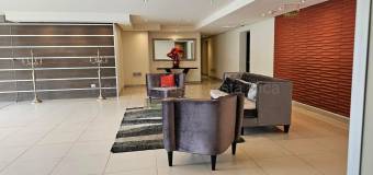 Se alquila apartamento en Santa Ana San José 27-476