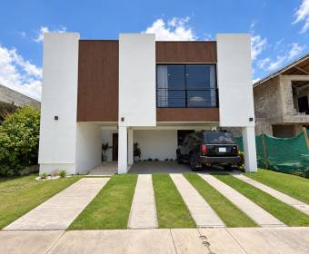 Casa de 3 habitaciones en Ciudad Hacienda Los Reyes 