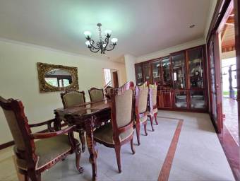 Venta de residencia de lujo con jacuzzi y sauna en Curridabat #27-97 GS