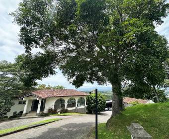 Lote de 1.031 m2 a la venta en Condominio Altamira en Brasil de Mora. Bien adjudicado bancario. Lote de 1.031 m2 a la venta en Condominio Altamira en Brasil de Mora. Bien adjudicado bancario.