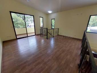 Se alquila casa en Ciudad Colón Mora 27-764