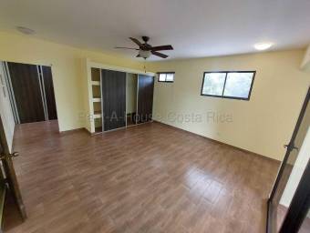 Se alquila casa en Ciudad Colón Mora 27-764