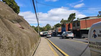 Se vende casa en Heredia Centro 27-356