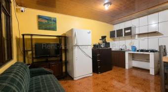 Se vende casa en Heredia Centro 27-356